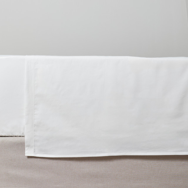 Thread Office White Flat Sheet, 200 Thread Count - King