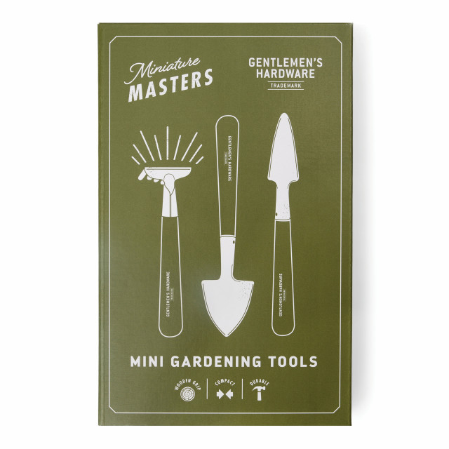 Gentlemens Hardware Mini Gardening Tools packaging