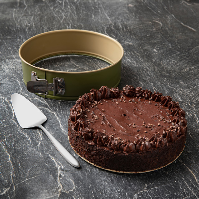 Guardini B-Nat Spring Form Baking Tin, 24cm Lifestyle image