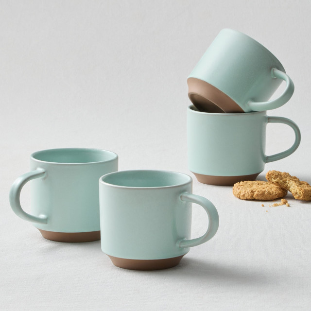 Salisbury & Co Terra Mug, Set of 4 - Sage with biscuits