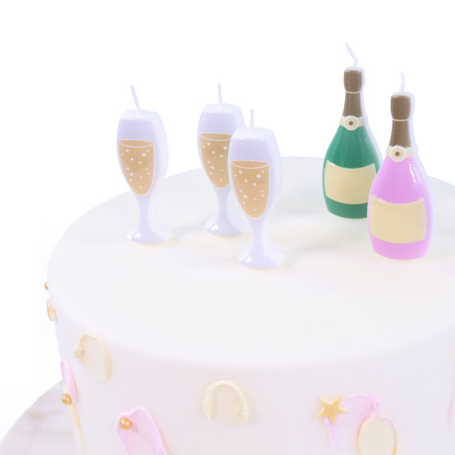 PME Prosecco Candles, Set of 5 detail on a cake