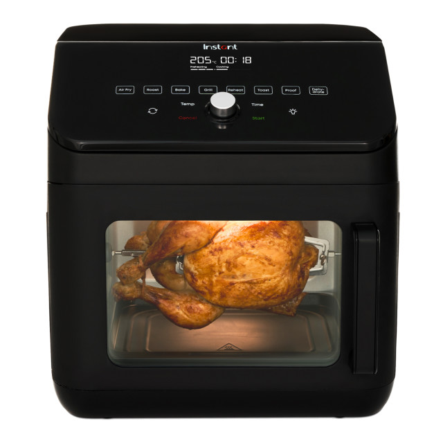 Instant Vortex Plus Airfryer Oven with Clearcook Window, 13L angle