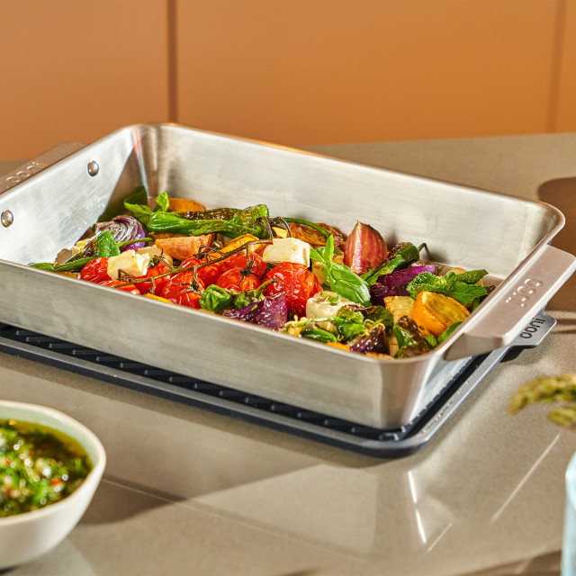 Ooni Roasting Pan - Large with food on the table