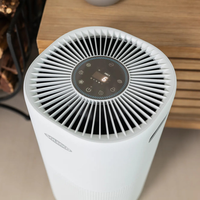Solenco 803 Air Purifier showing detail in the living room