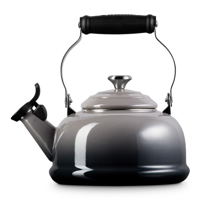 Le Creuset Whistling Stovetop Kettle with Stainless Steel Knob, 1.6L - Flint angle