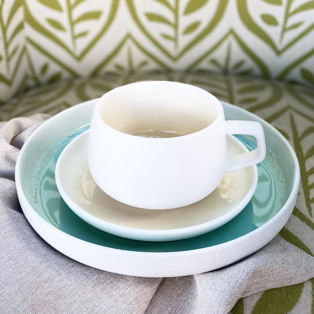 Nova Craft Fresco Plate, 21cm on the table