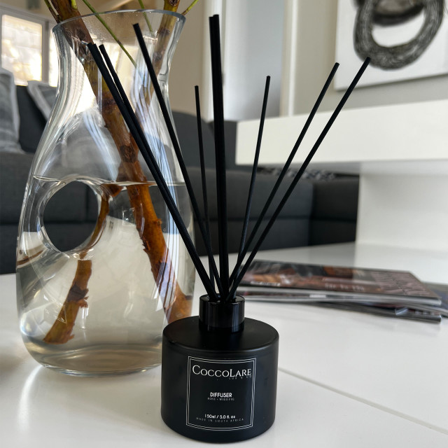 Coccolare Lux & Co Rose & Wild Fig Diffuser, 150ml on the coffee table