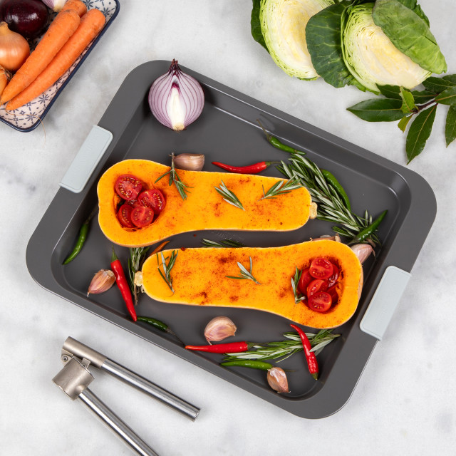 Laura Ashley Non-Stick Carbon Steel Oven Tray - 38cm with butternut