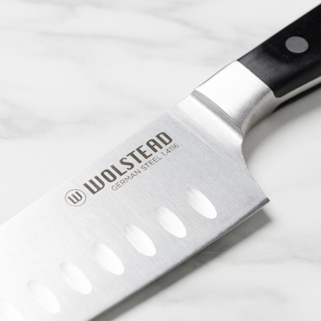 Wolstead Calibre Santoku Knife, 17.5cm blade close up