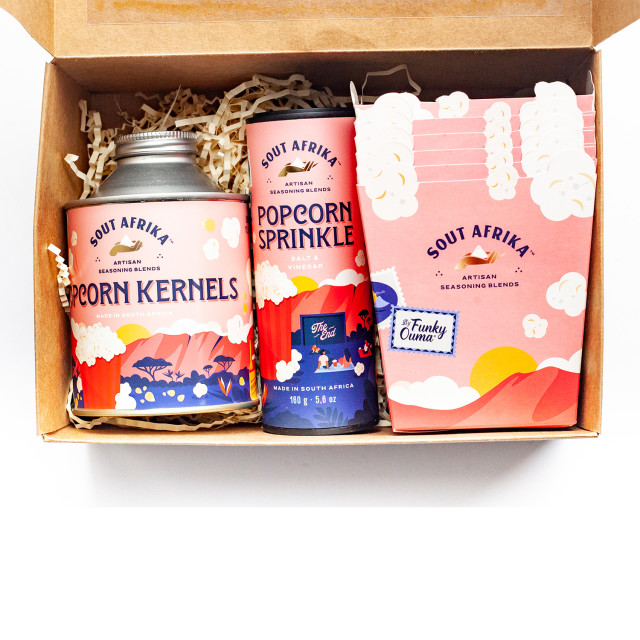 Funky Ouma Sout Afrika Popcorn Gift Set detail of what's in the box