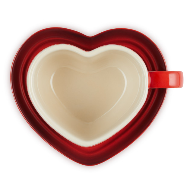 Le Creuset Heart Mug & Saucer, 220ml - Cerise angle