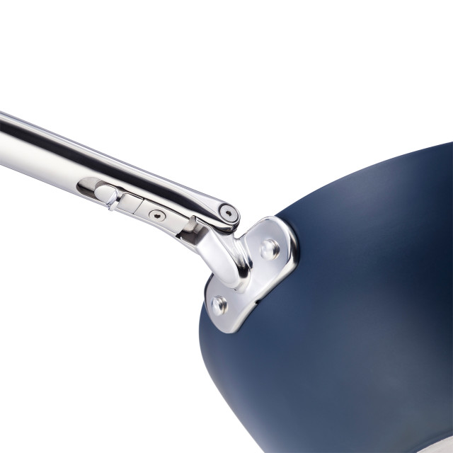 Joseph Joseph Space Ceramic Non-Stick Blue Wok with Folding Handle, 32cm detail