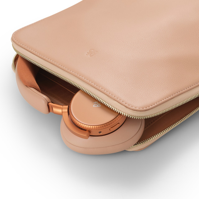 Bang & Olufsen H100 Beoplay Noise Cancelling Headphones - Sunset Apricot detail
