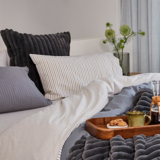 Thread Office Grey Yarn Dye Reversible Stripe Duvet Cover Set - Double