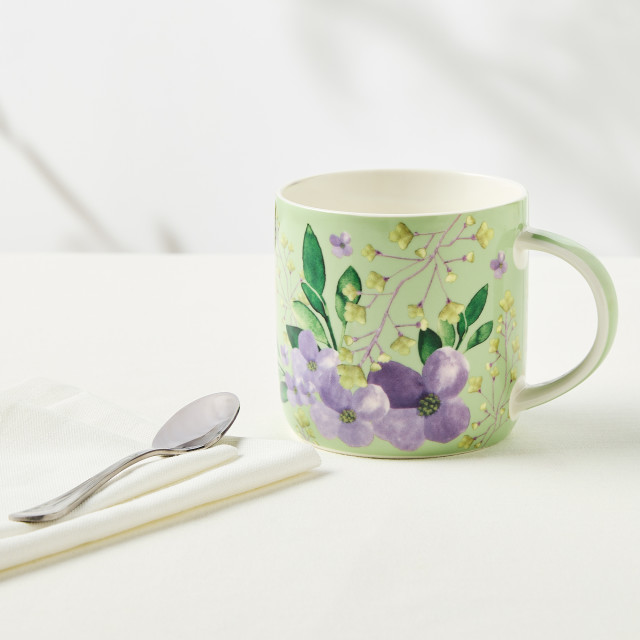 Maxwell & Williams Bouquet Mug, 480ml - Green on the table