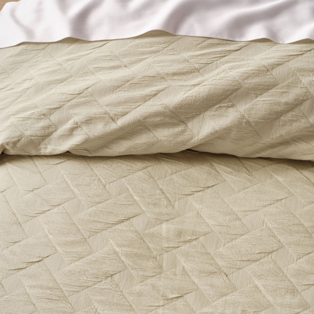 Linen House Stone Rhea Duvet Cover Set - Double detail on the bed