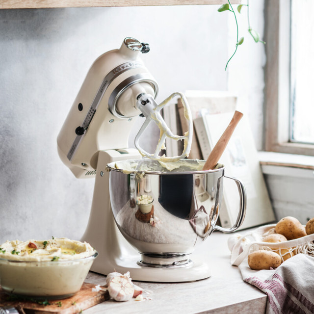 KitchenAid Artisan 4.8L Stand Mixer - Fresh Linen Product In Use