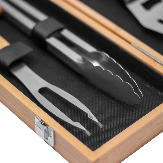 Gift Baskets Bamboo Braai Case, 3-Piece detail