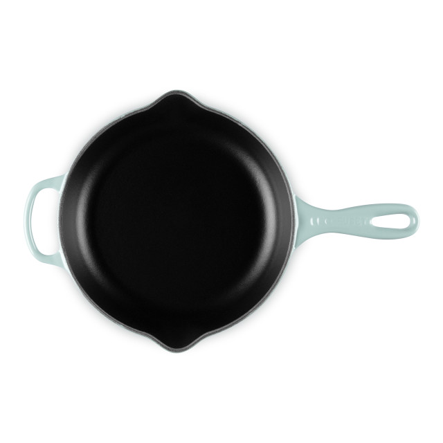 Le Creuset Sea Salt Signature Cast Iron Skillet, 23cm angle