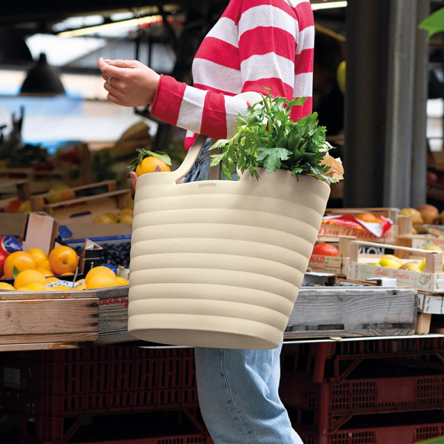 Guzzini Eco Bag with fresh vegetables