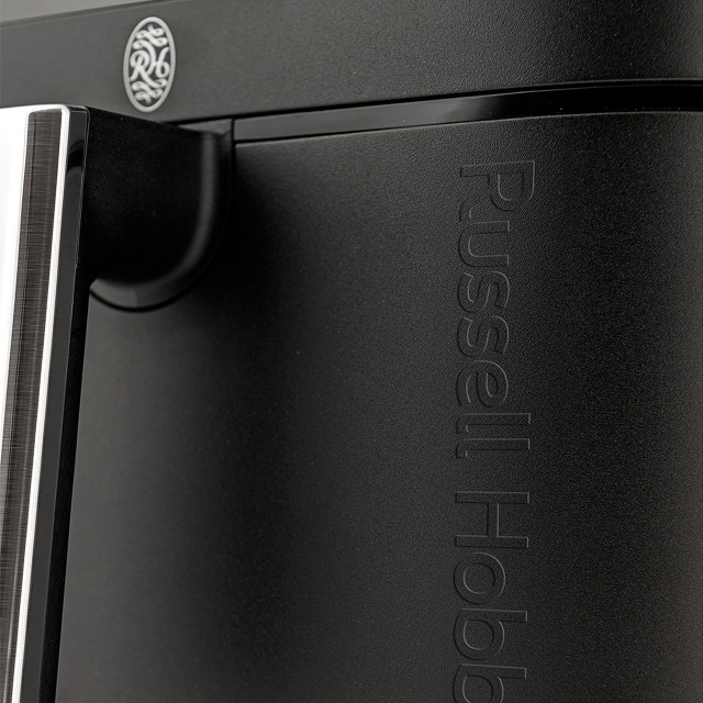 Russell Hobbs Nexus Stainless Steel Digital Airfryer, 7.5L - Black detail