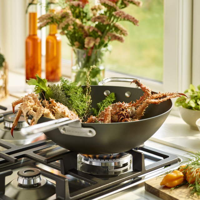 Scanpan Black Iron Wok, 30cm with seafood