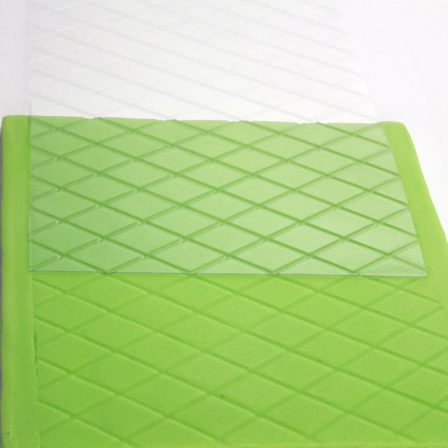 PME Diamond Fondant Impression Mat - Small detail