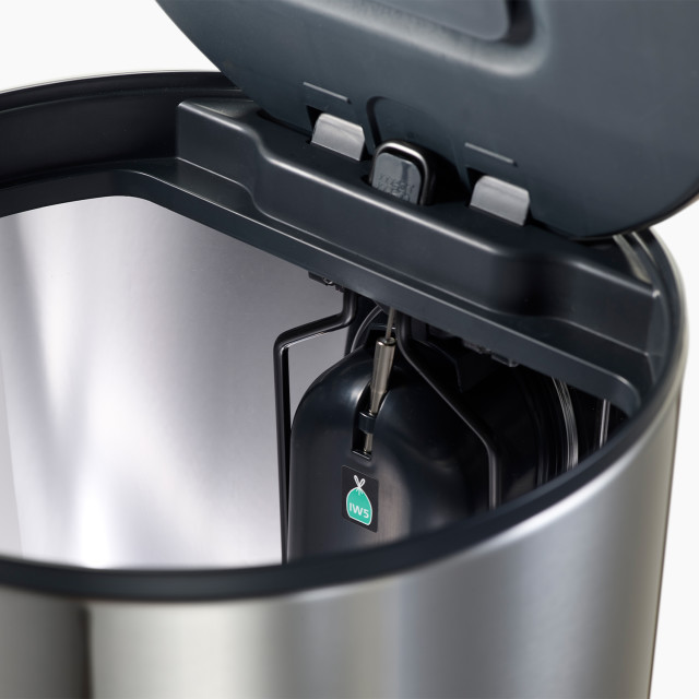 Joseph Joseph Arc 30L Pedal Bin - Stainless Steel detail