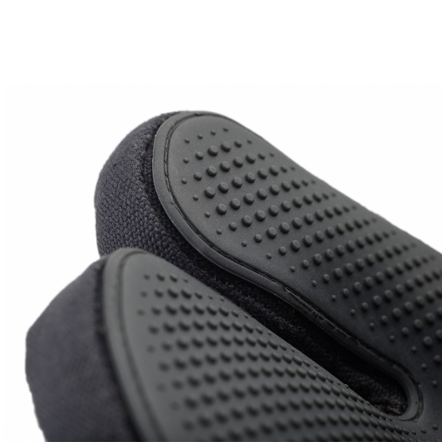Joseph Joseph Right Hand Pinch Oven Glove detail