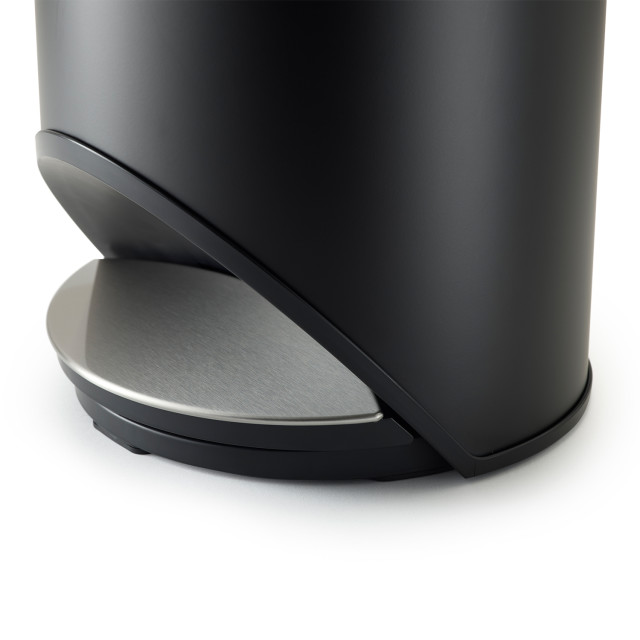 Joseph Joseph Arc 10L Pedal Bin - Carbon Black detail