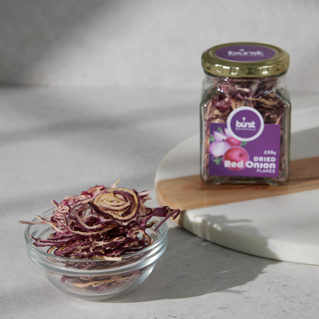 Burst Botanicals Dried Red Onion Flakes, 35g