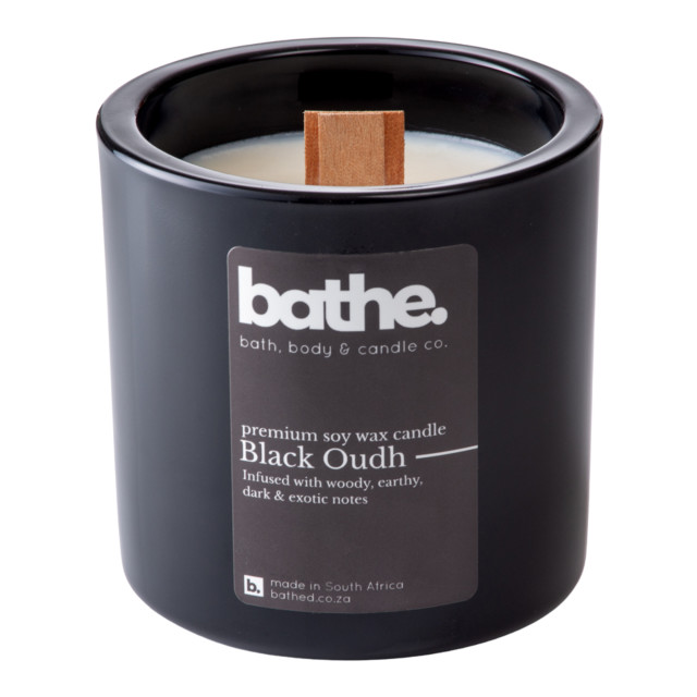 Bathe Black Oudh Soy Wax Candle, 400g
