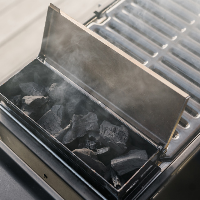 Masterbuilt Portable Charcoal Grill Cart with coal