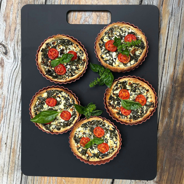 MicroGarden Black Wood Fibre Chopping Board - 30cm with food