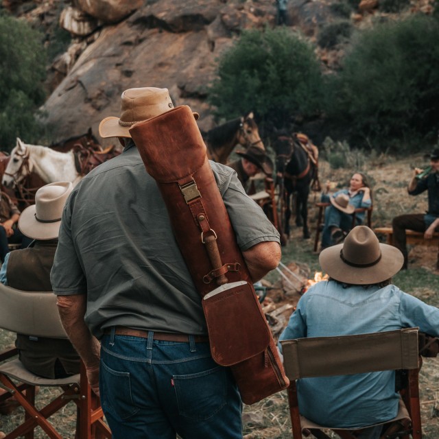 Donkey Long Tong Jack Sack Leather Carry Bag Braai Set