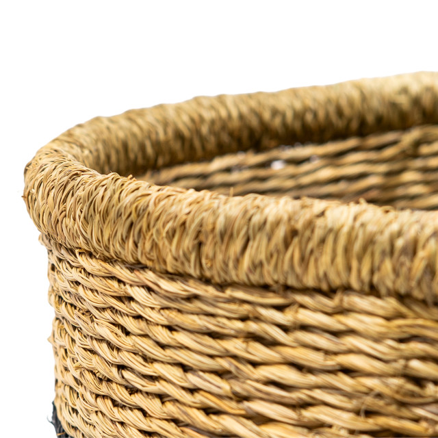 Gone Rural Celiwe Plaited Planter - Black detail
