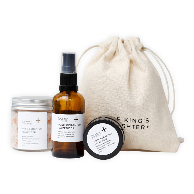 The Kings Daughter Body Gift Set angle