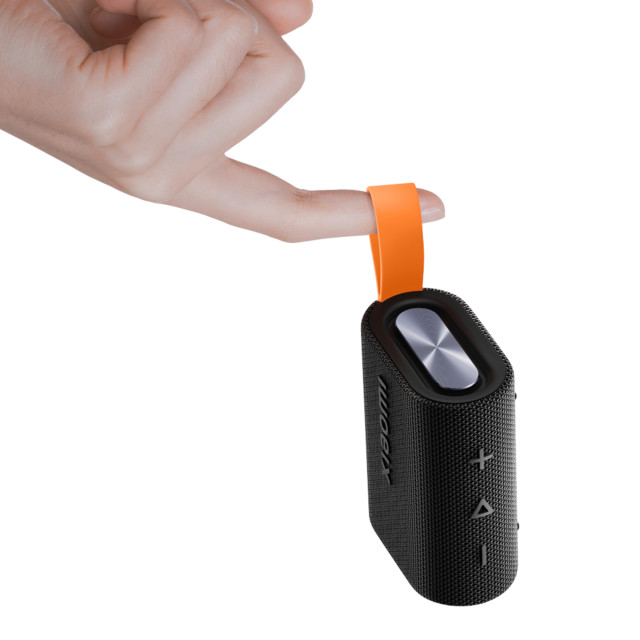Xiaomi Portable Wireless Pocket Speaker, 5W showing scale