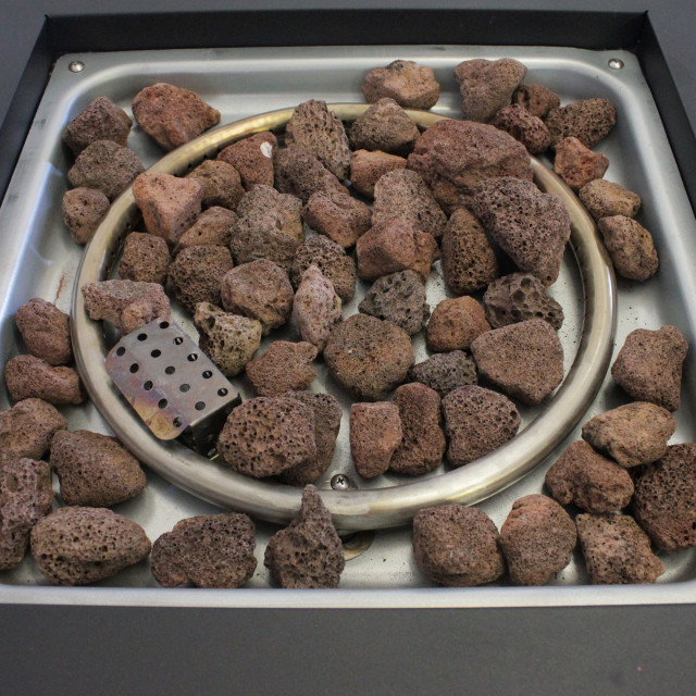 Alva Gas Fire Table with Lava Rocks & Lid detail