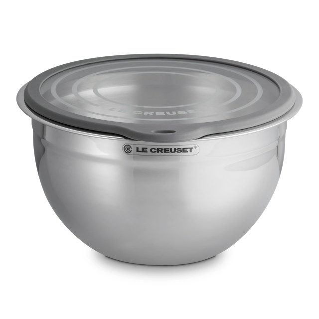 Le Creuset Stainless Steel Mixing Bowl with Glass Lid - 27cm angle