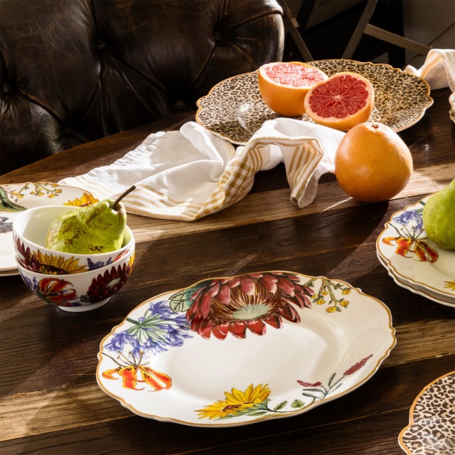 Jenna Clifford Wild Bloom Nibble Bowls, Set of 2 on the table