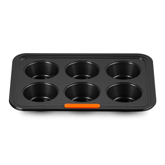 Le Creuset Non-Stick Mini Muffin Pan, 6-Cup angle