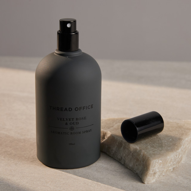 Thread Office Velvet Rose & Oud Room Mist, 100ml
