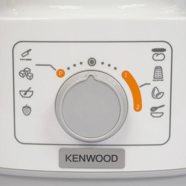Kenwood Essentials Food Processor with Blender, 750W - White detail