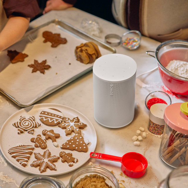 Sonos Move 2 Smart Bluetooth & Wi-Fi Speaker