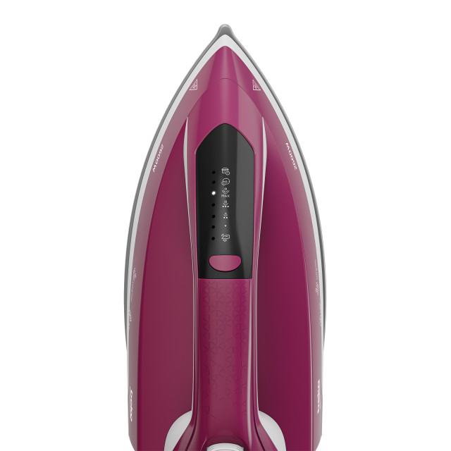 Defy SteamXtra Iron and Steam Station, 2600W detail