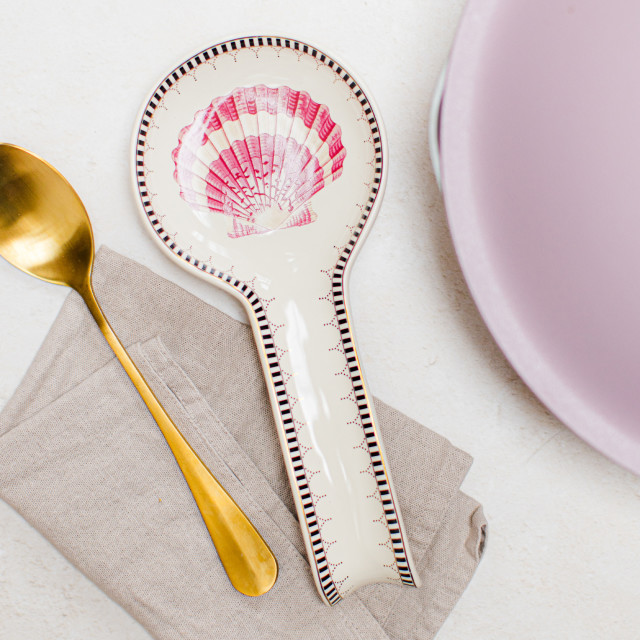 Yvonne Ellen Shell Spoon Rest, 27cm on the table