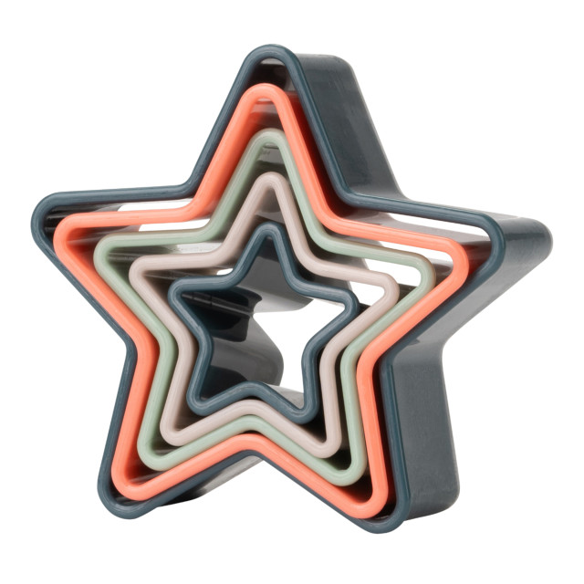 Fusion Twist Star Cookie Cutter, Set of 5 angle