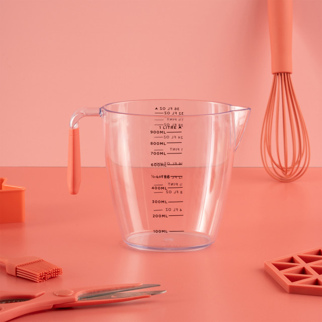 Fusion Twist Measuring Jug, 1L - Coral on the kitchen counter