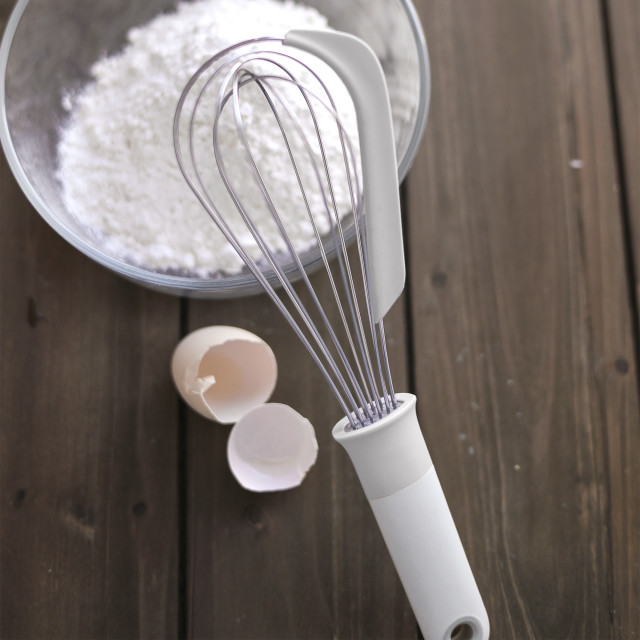 Kitchen Inspire Stainless Steel Egg Whisk with flour on the table